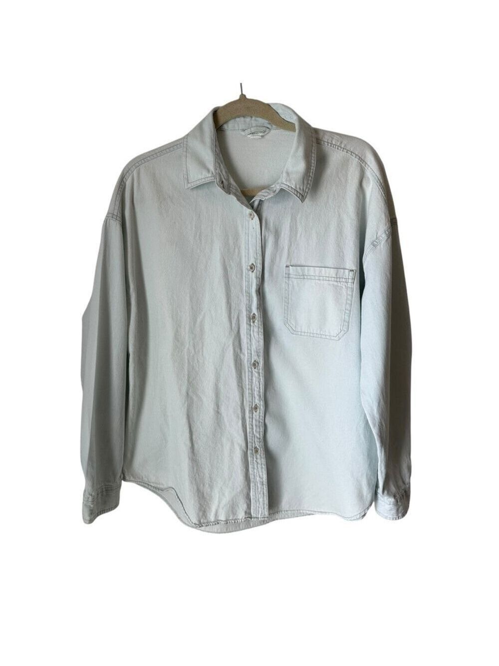 Aeropostale Women’s Light Denim Oversized Button Down Long Sleeve Shirt Sz Med